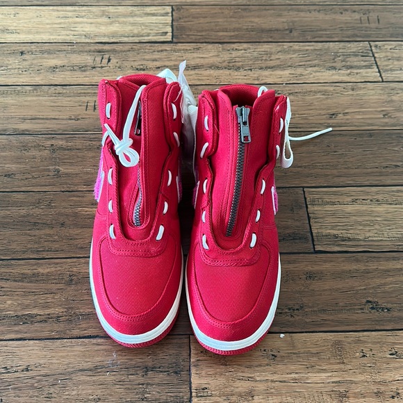 Nike AF1 emotionally unavailable - Picture 1 of 3